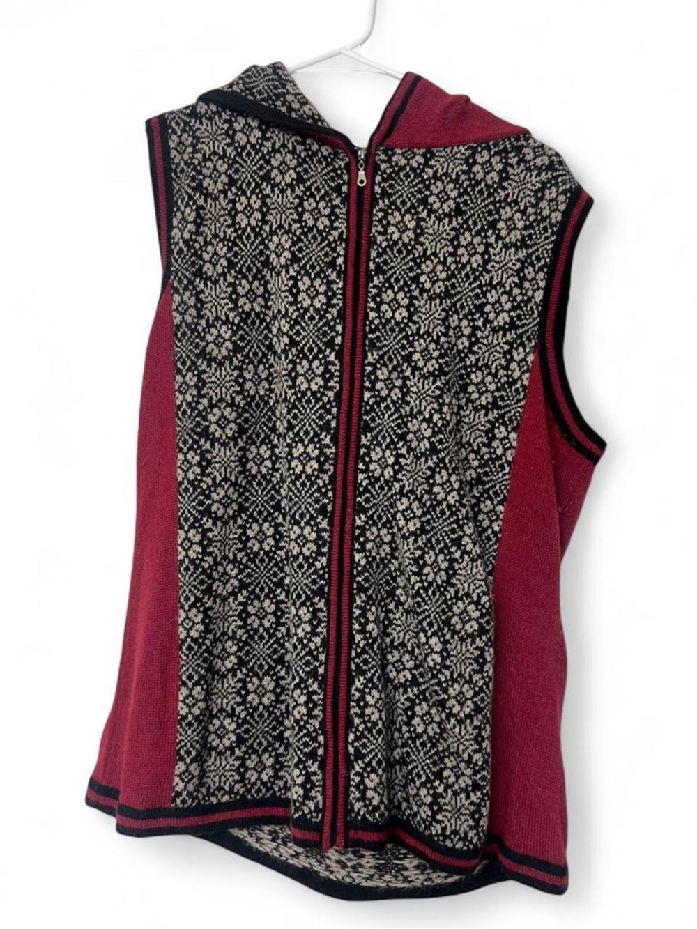 Novica black gray maroon red snowflakes zipup alpaca sweater vest fair isle